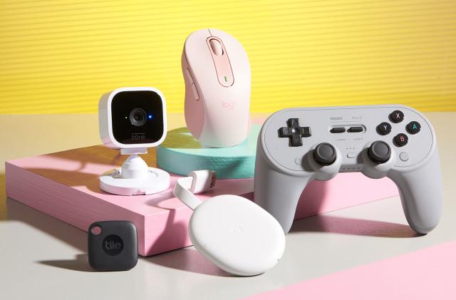 Tech gifts under $50 that make great stocking stuffers in 2023